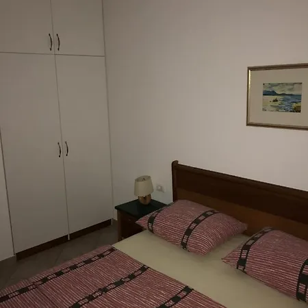 In With Balcony, Air Conditioning, Wifi Apartament