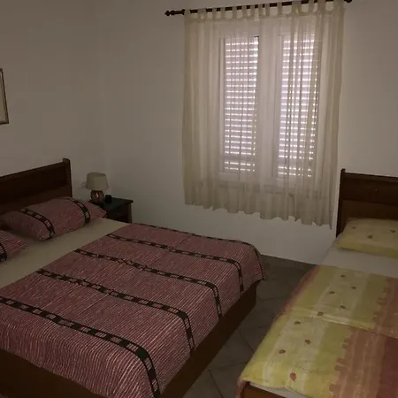 Apartament In With Balcony, Air Conditioning, Wifi *