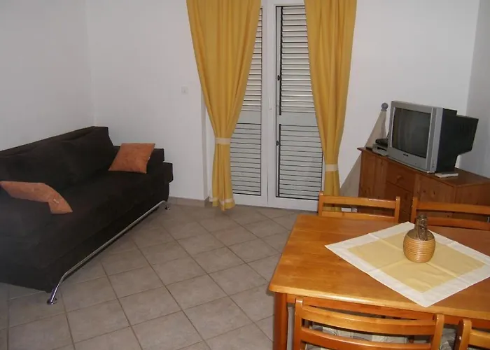 In With Balcony, Air Conditioning, Wifi Appartamento