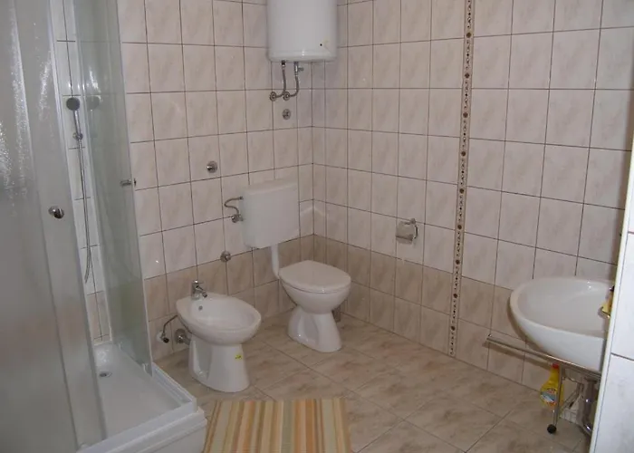 In With Balcony, Air Conditioning, Wifi * Sukošan